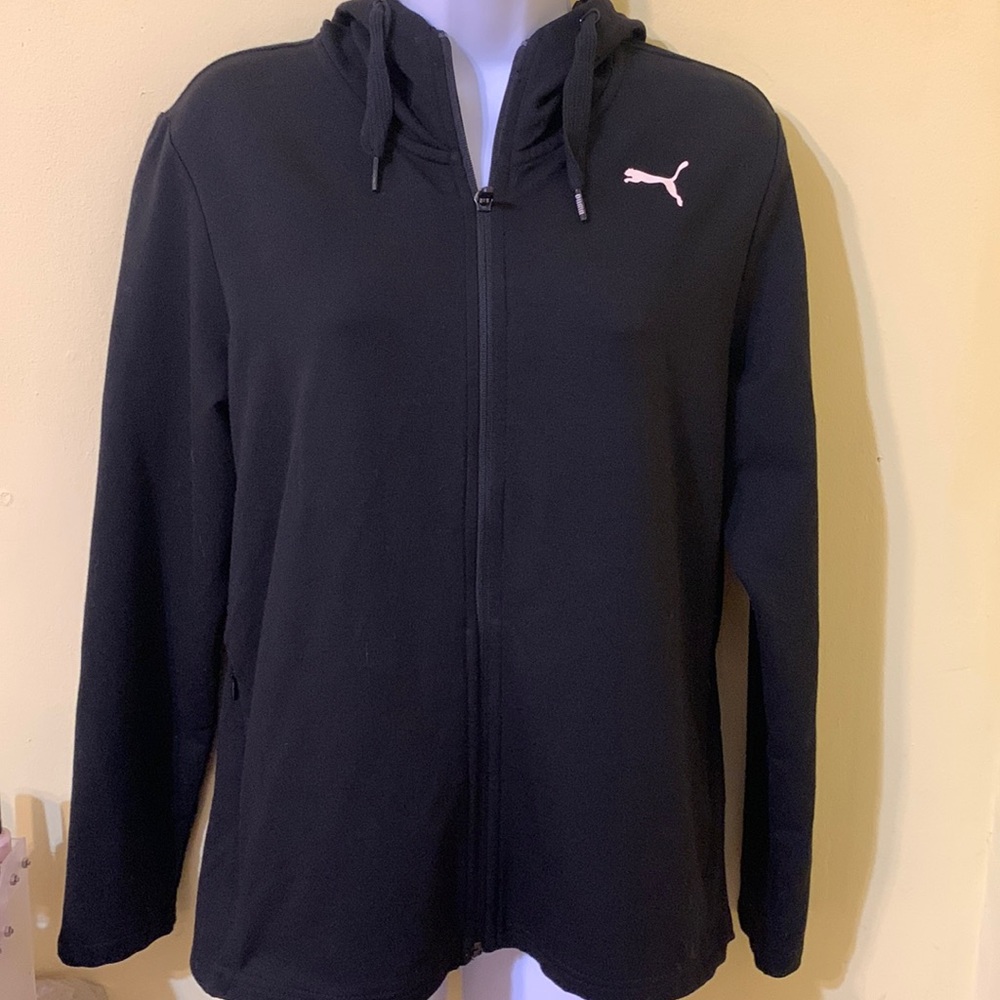 Puma Hoodie Size Medium